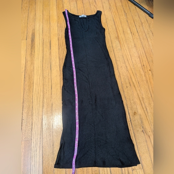 MOVING SALE - Reformation Willie knit dress, Size XS Excellent Condition! - Picture 14 of 16